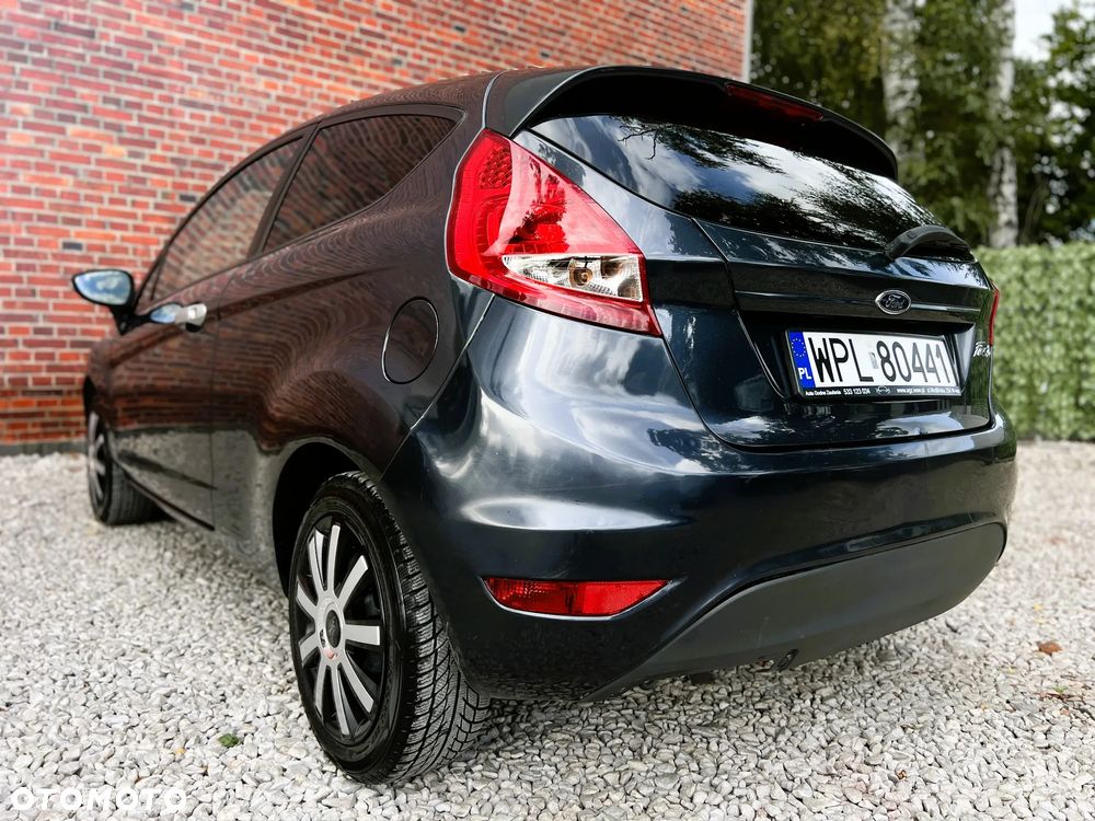 Ford Fiesta - 30