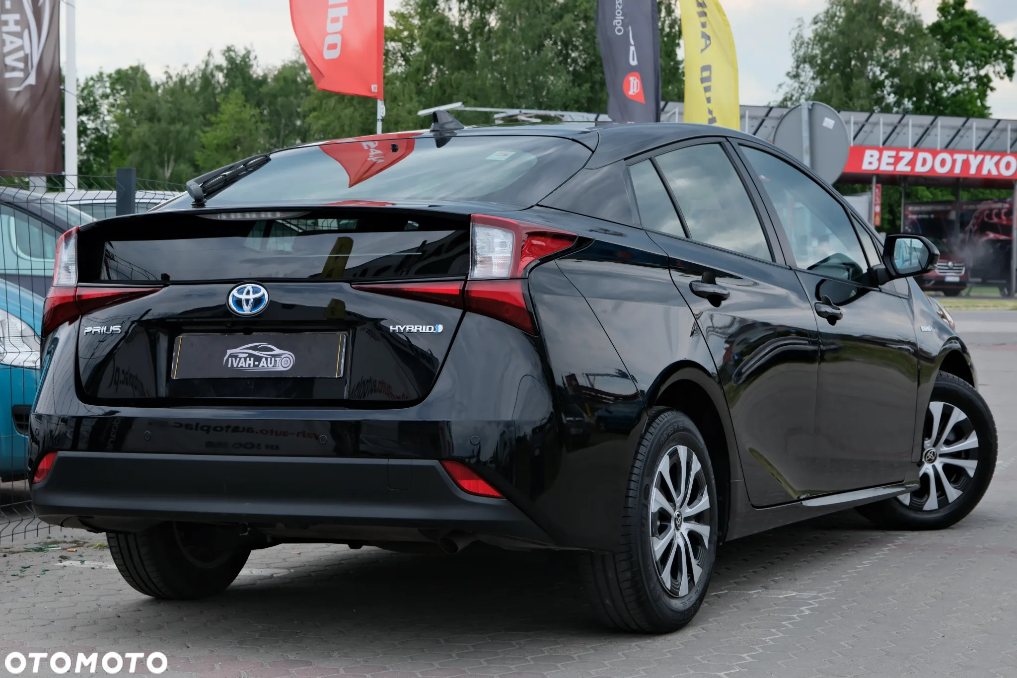 Toyota Prius 1.8 Hybrid Prestige - 12