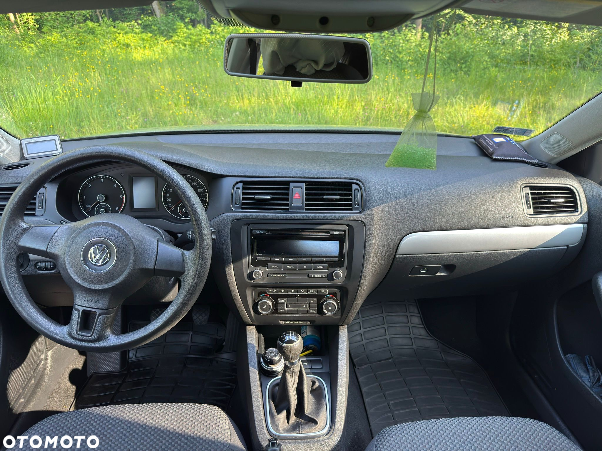 Volkswagen Jetta 1.6 TDI Comfortline - 13