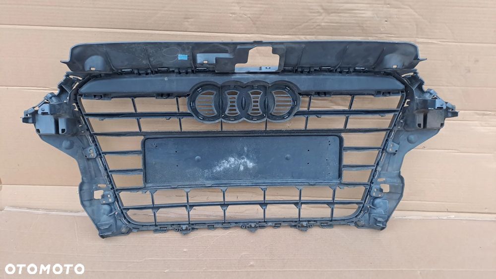 AUDI A3 8V5 GRILL ATRAPA PRZEDNIA PRZÓD 8v5853651 ŁADNA - 4