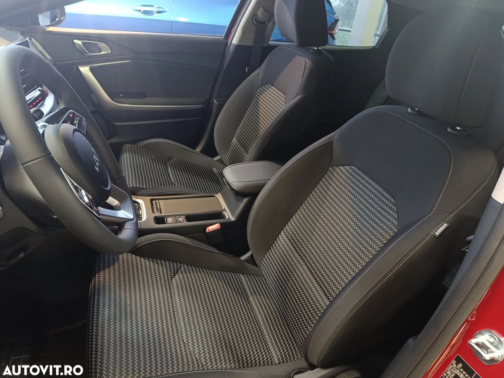 Kia XCeed 1.5 T-GDI 7DCT City - 13