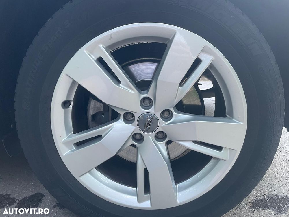 Audi Q5 2.0 TFSI Quattro S tronic design - 10