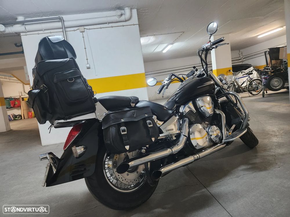 Honda VTX 1300 S52 - 4