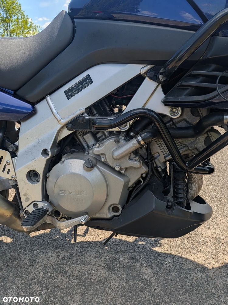 Suzuki DL - 6