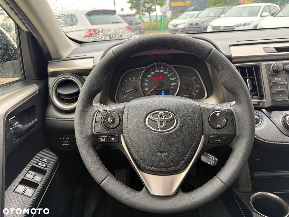 Toyota RAV4 - 28