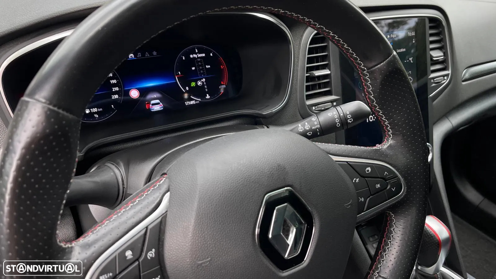 Renault Mégane Sport Tourer BLUE dCi 115 EDC R.S. LINE - 3