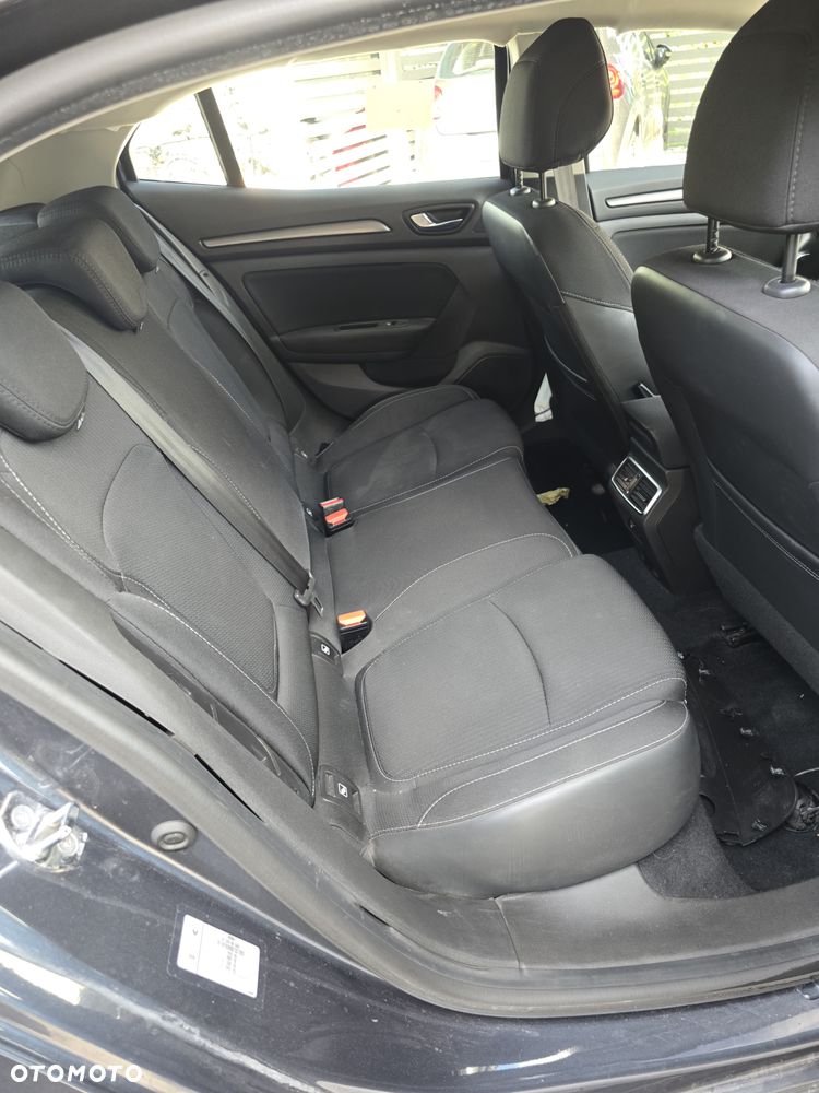 Renault Megane BLUE dCi 115 EDC BUSINESS EDITION - 18