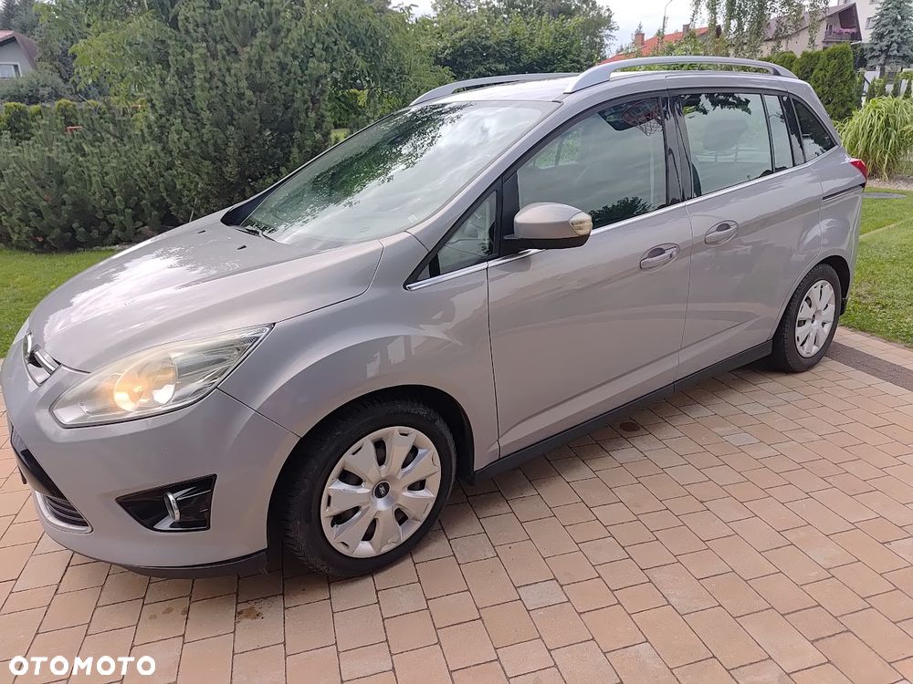 Ford Grand C-MAX - 8
