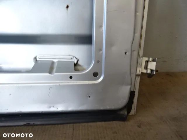 DRZWI LEWY TYŁ LEWE TYLNE LDV MAXUS 05-09 NR299 - 13