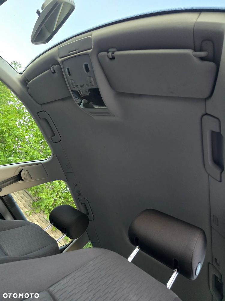 Audi A4 Avant 2.0 TDI DPF - 27
