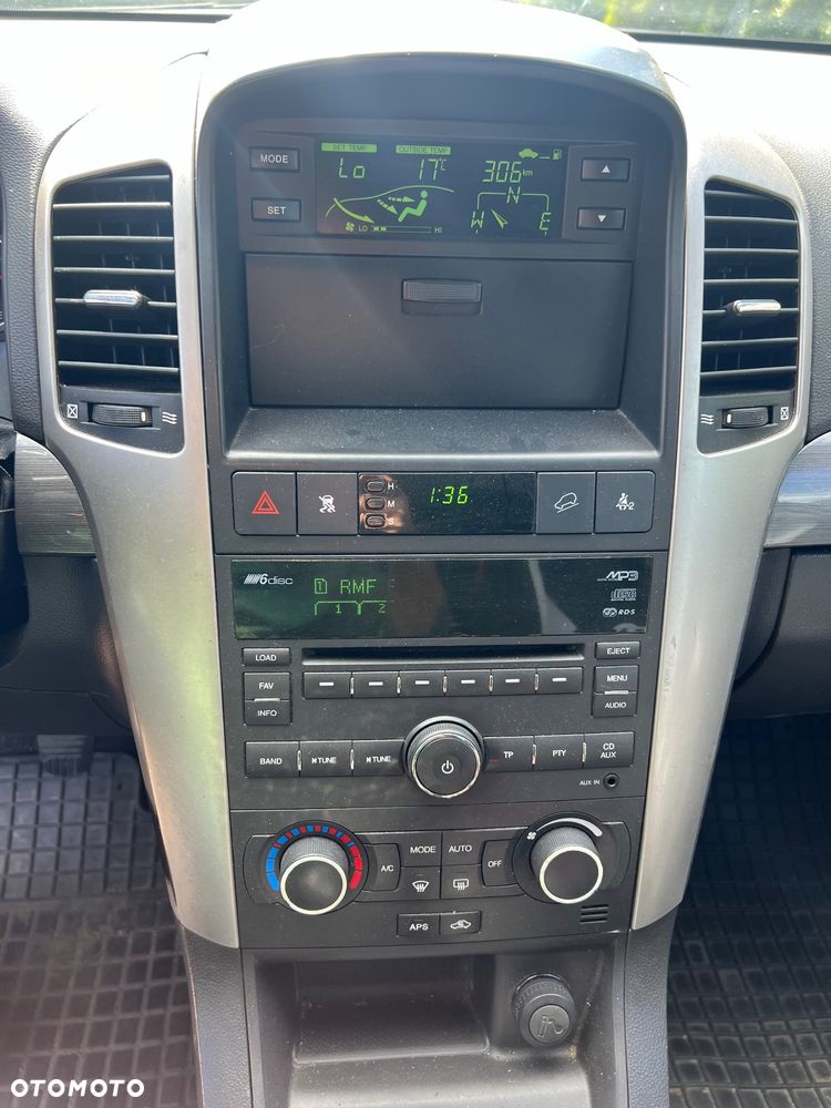 Chevrolet Captiva 2.4 4WD 7 Sitzer LT - 8