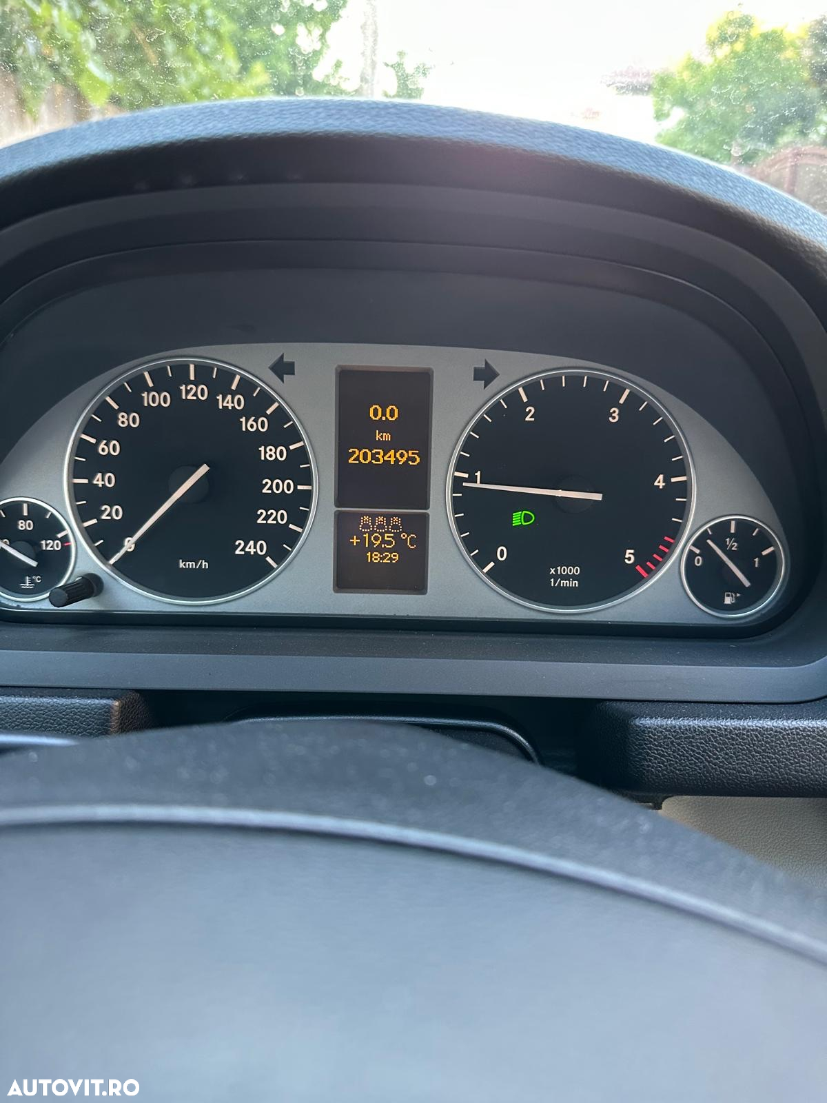 Mercedes-Benz B 180 CDI - 12