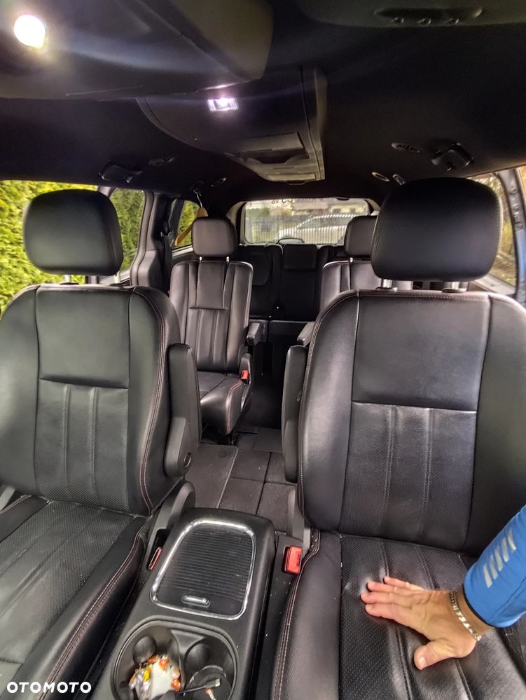 Dodge Grand Caravan 3.6 R/T - 20