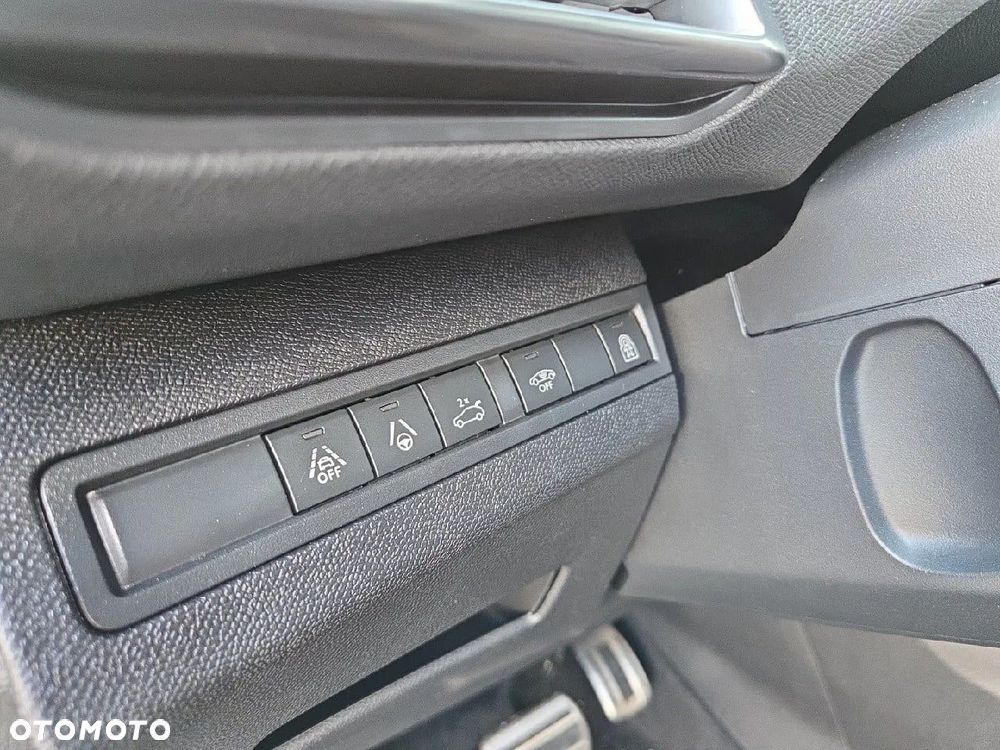 Peugeot 5008 1.5 BlueHDi GT S&S EAT8 - 11