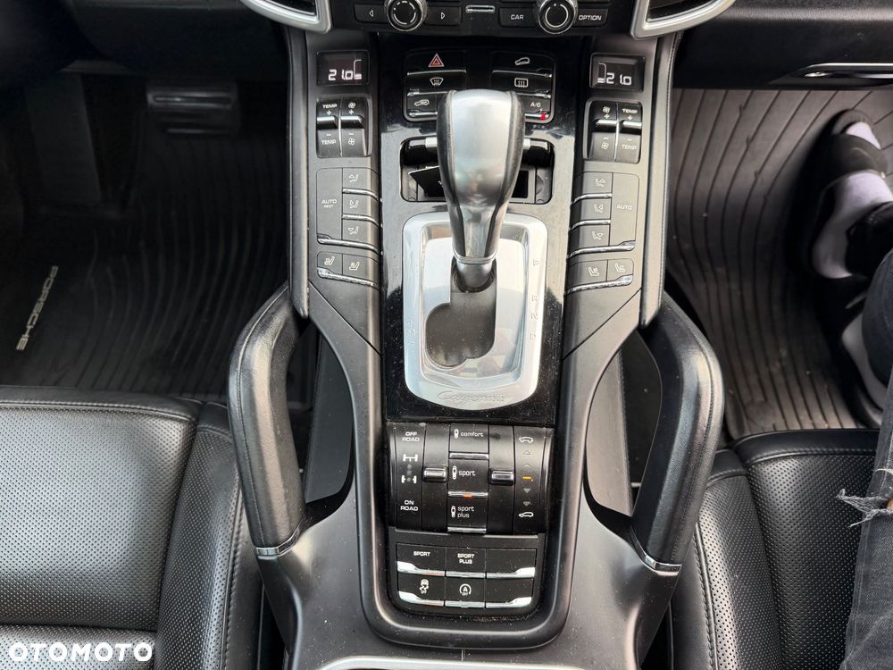 Porsche Cayenne Diesel - 28