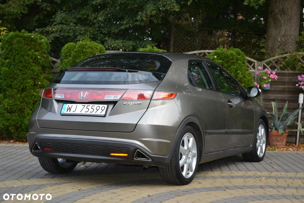 Honda Civic - 11