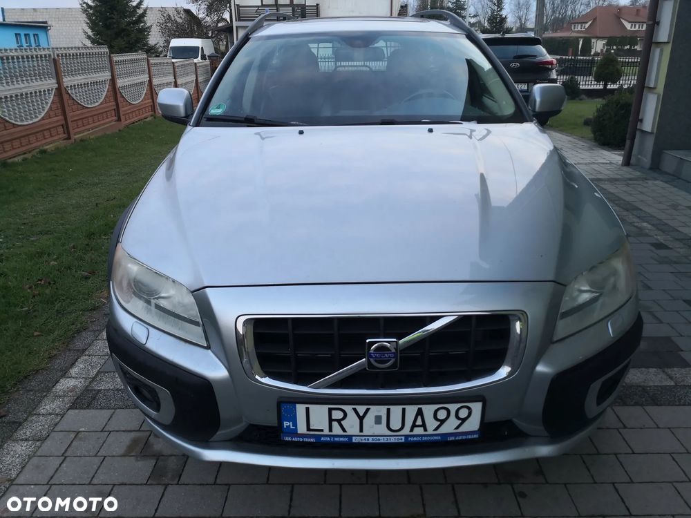 Volvo XC 70 D5 AWD Summum - 2