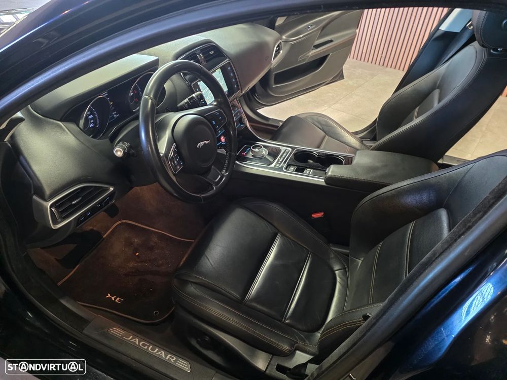 Jaguar XE E-Performance Aut. Prestige - 26