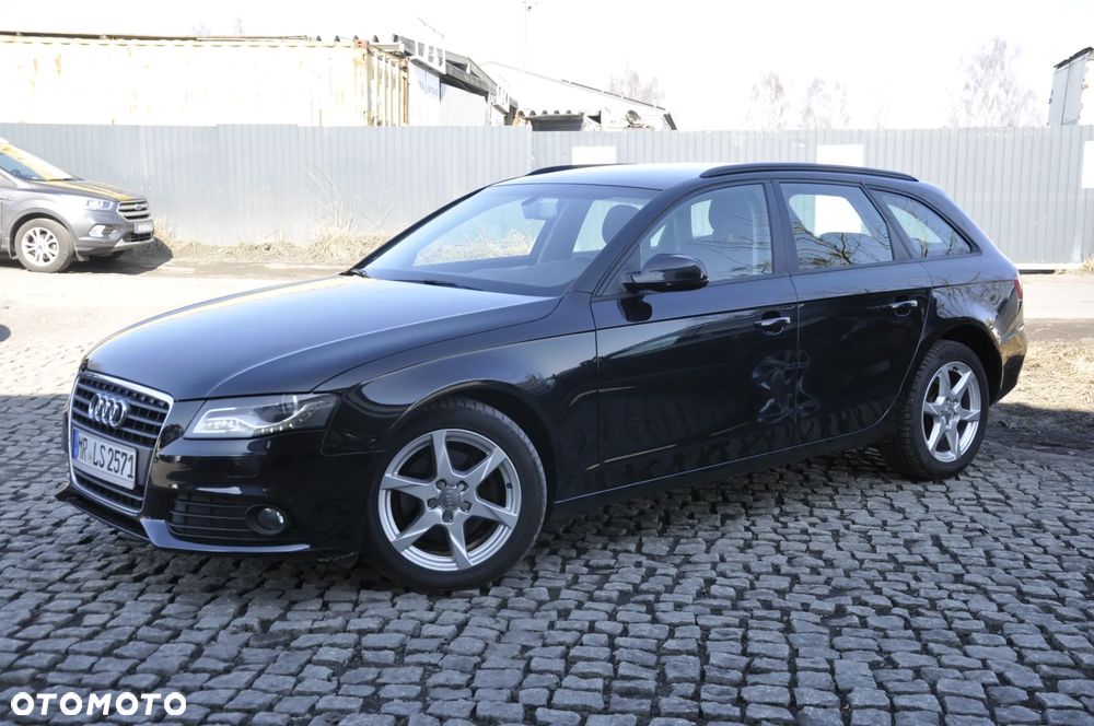 Audi A4 Avant 2.0 TDI DPF Attraction - 3