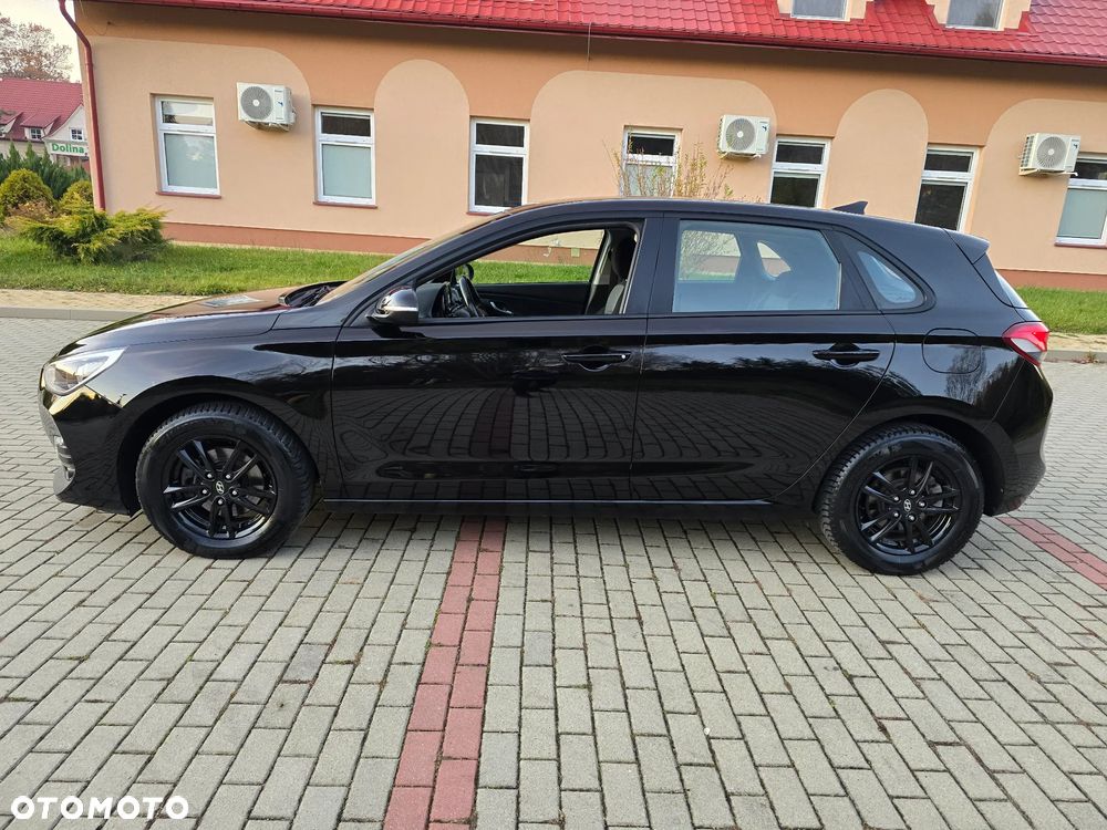 Hyundai i30 1.4 Passion - 10