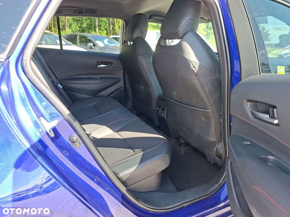 Toyota Corolla 2.0 Hybrid GR Sport Dynamic - 10