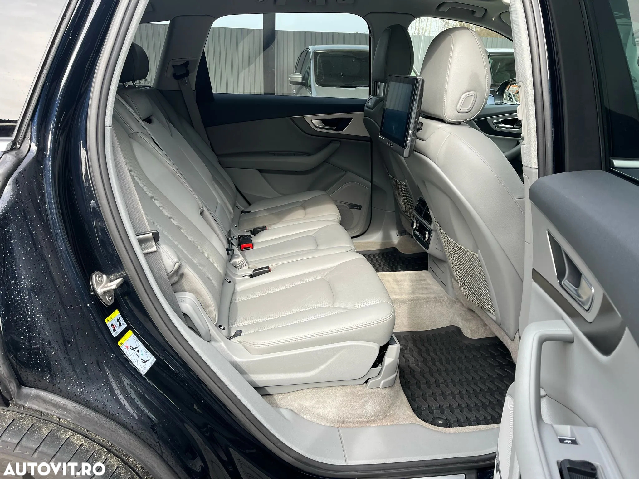 Audi SQ7 4.0 TDI quattro Tiptronic - 14