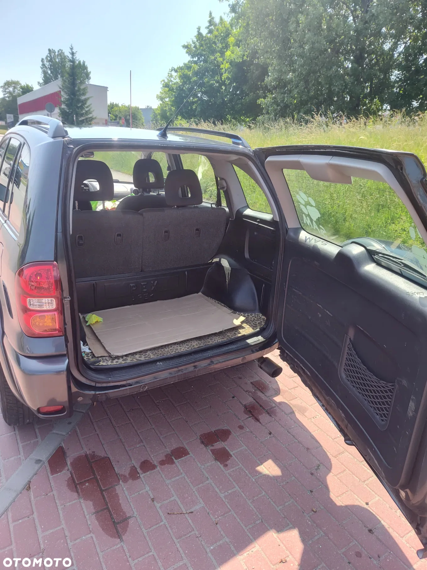 Toyota RAV4 - 14