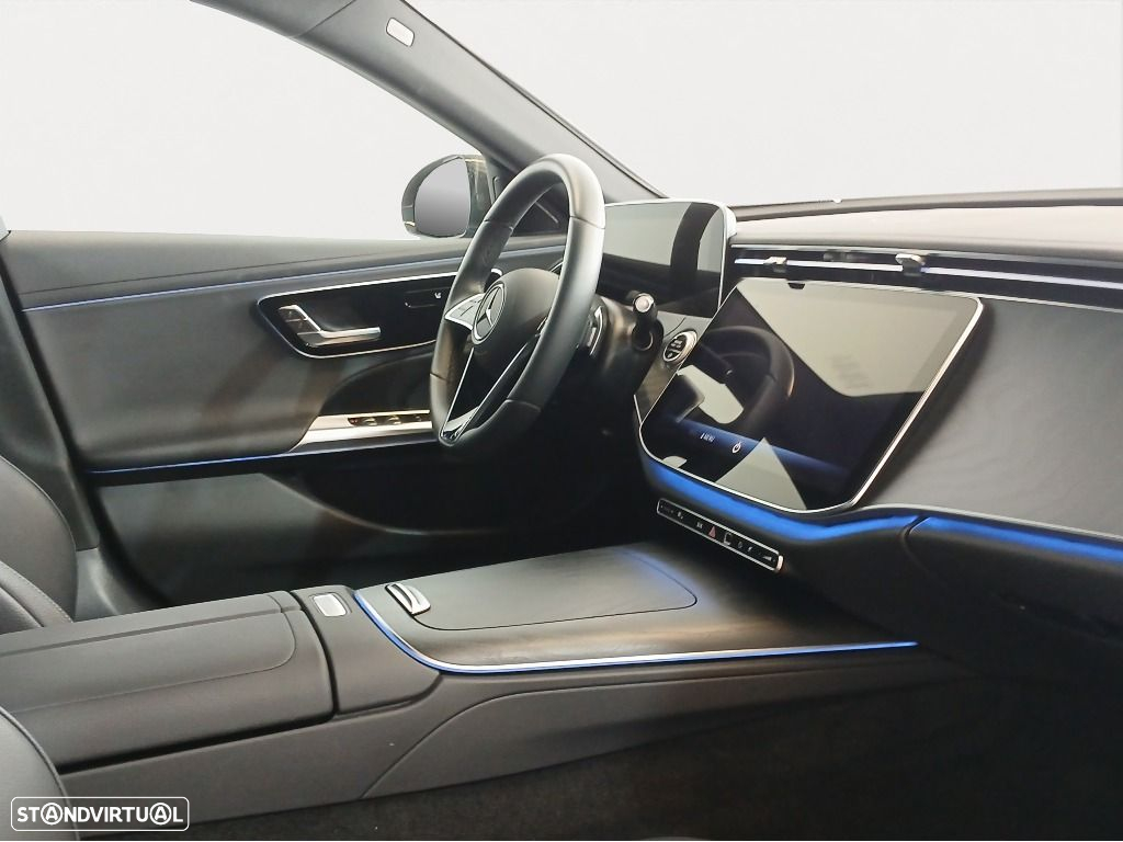 Mercedes-Benz E 220 d - 12