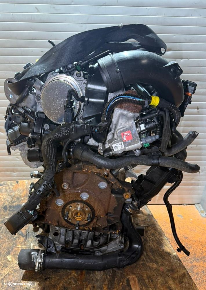 Motor Opel Vivaro 2.0 BlueHDI Ref: AH01 Ano 2022 - 3