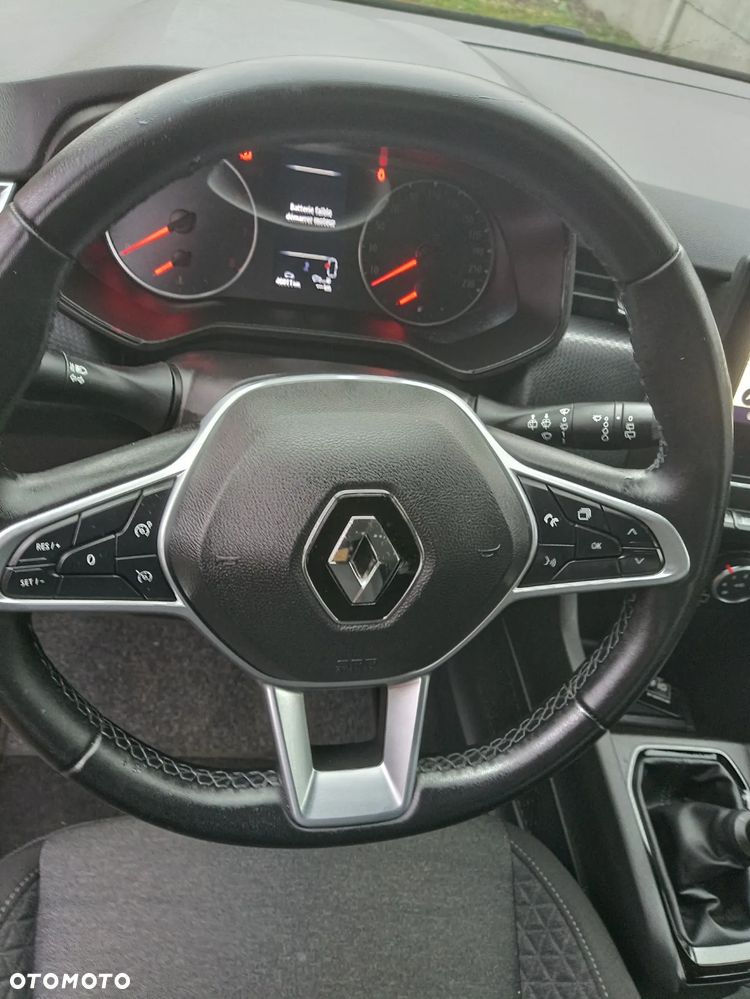 Renault Clio TCe 90 EVOLUTION - 12