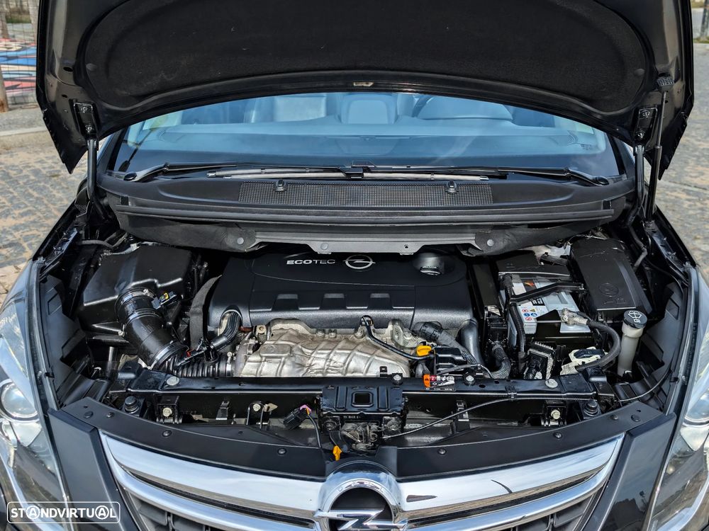 Opel Zafira - 11