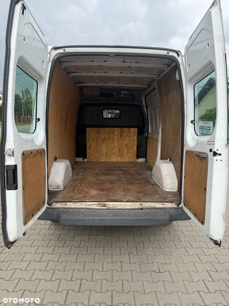 Ford Transit 350L - 3