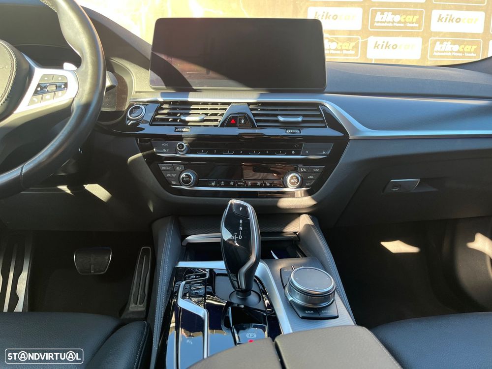 BMW 520 d Pack M Auto - 25