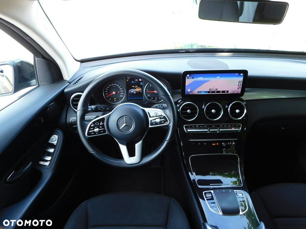 Mercedes-Benz GLC - 8