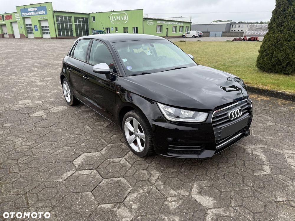 Audi A1 Sportback 1.0 TFSI ultra - 2