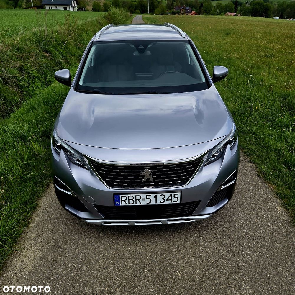 Peugeot 5008 - 5