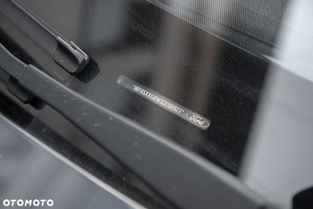 Ford S-Max - 31