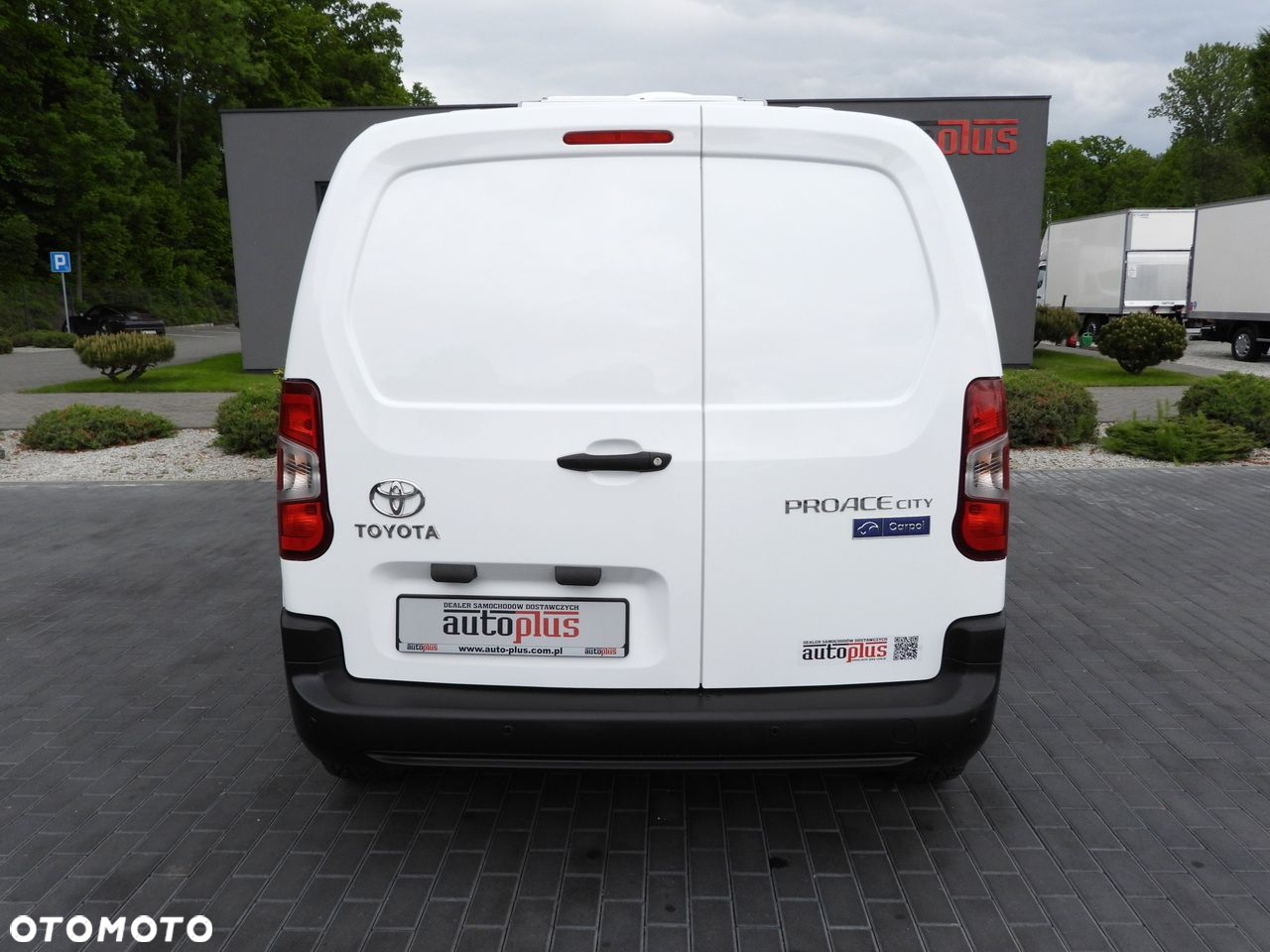 Toyota PROACE CITY  FURGON CHŁODNIA  -15*C ZASILANIE 230V TEMPOMAT KLIMATYZACJA  100KM - 12