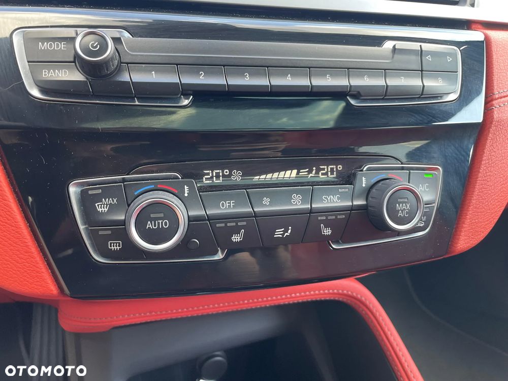 BMW X2 - 16