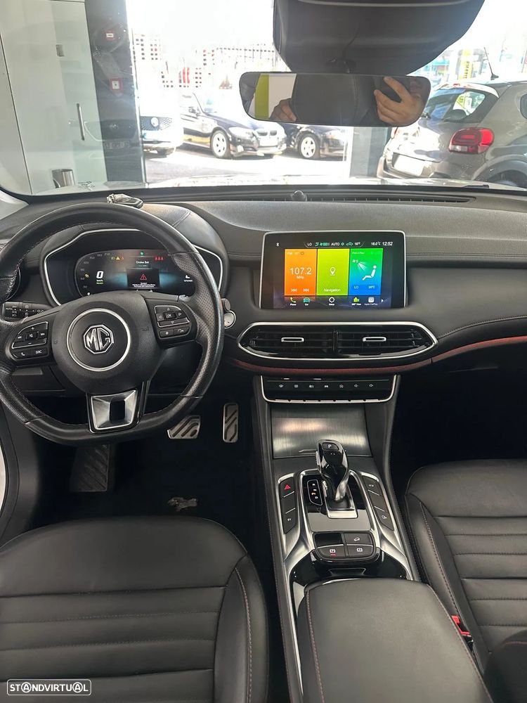MG EHS 1.5 T-GDI Plug-in Hybrid Comfort - 12