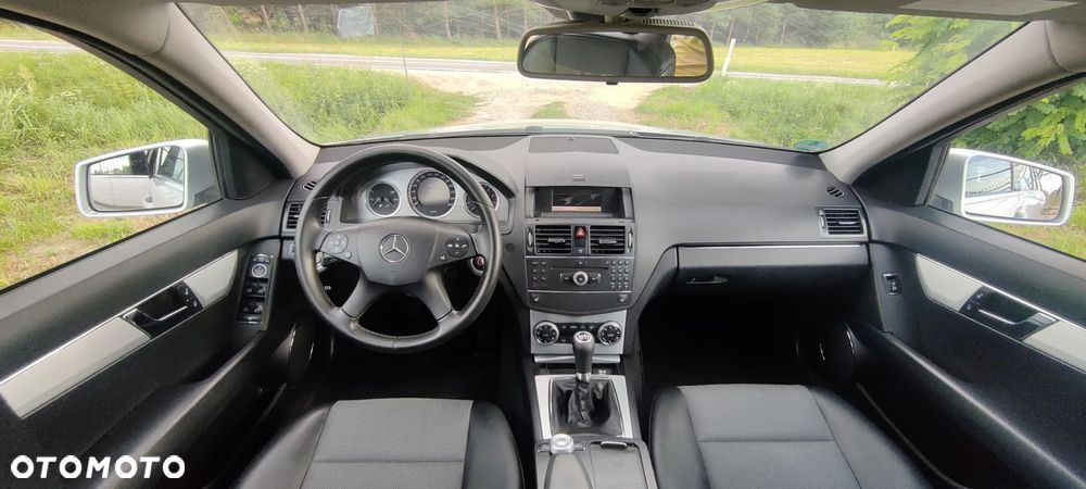Mercedes-Benz Klasa C 180 Kompressor Avantgarde - 21
