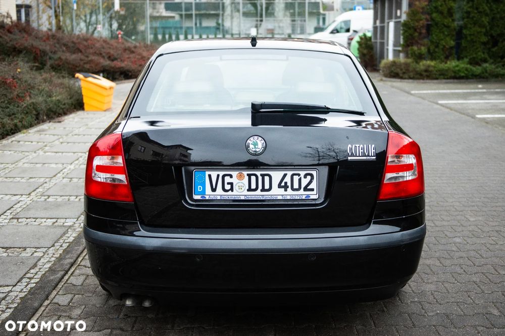 Skoda Octavia 1.9 TDI DSG Elegance - 13