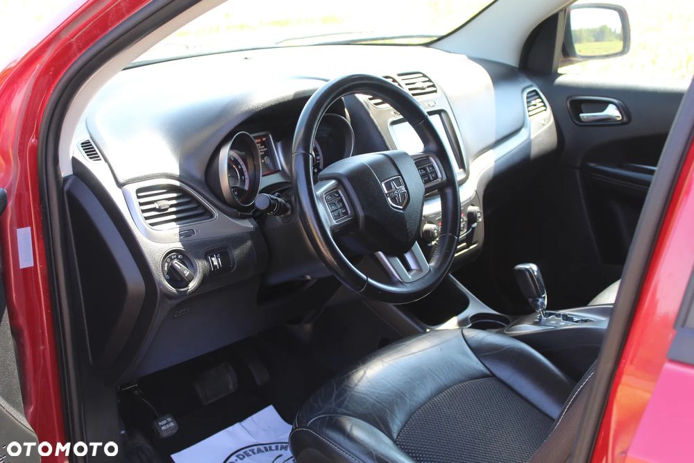 Dodge Journey - 11