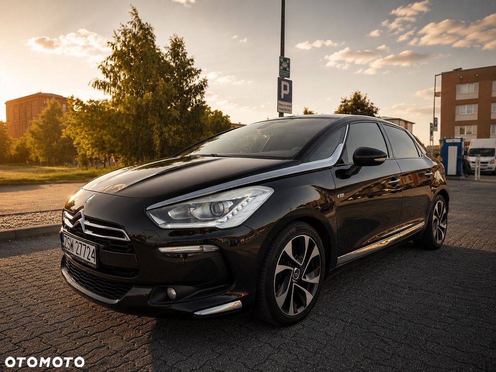 Citroën DS5 2.0 HDi Hybrid4 SportChic MCP - 1