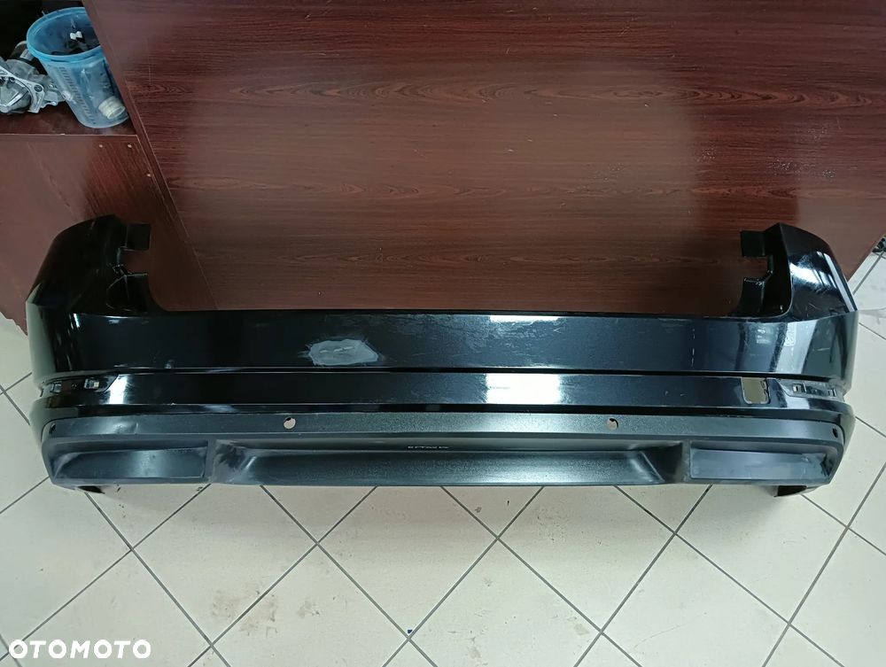 Skoda Superb III 3 Kombi zderzak tył PDC