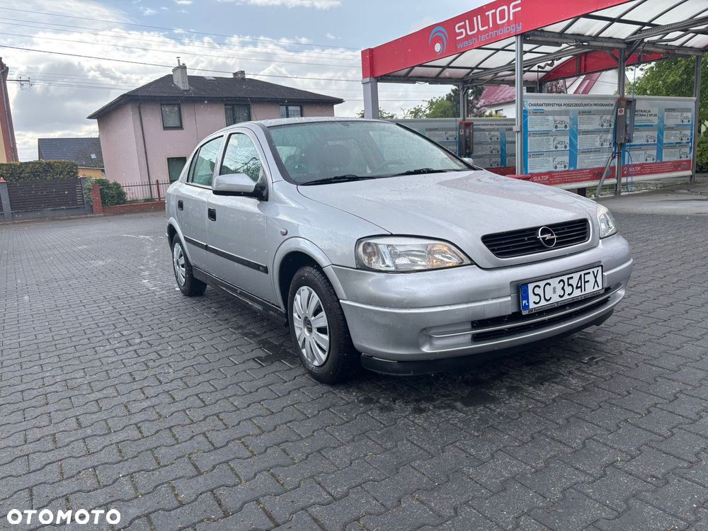 Opel Astra 1.6 16V 100 - 2