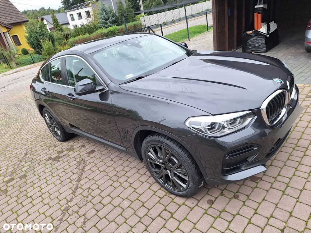 BMW X4 xDrive20i GPF sport - 12