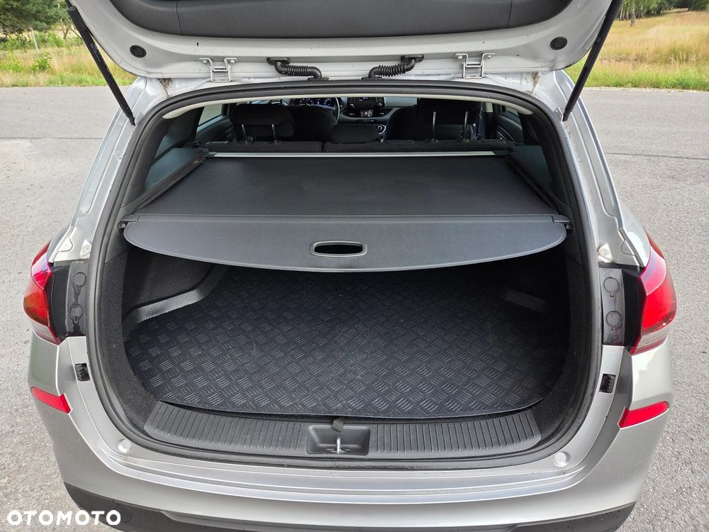 Hyundai i30 1.0 T-GDI Modern - 11