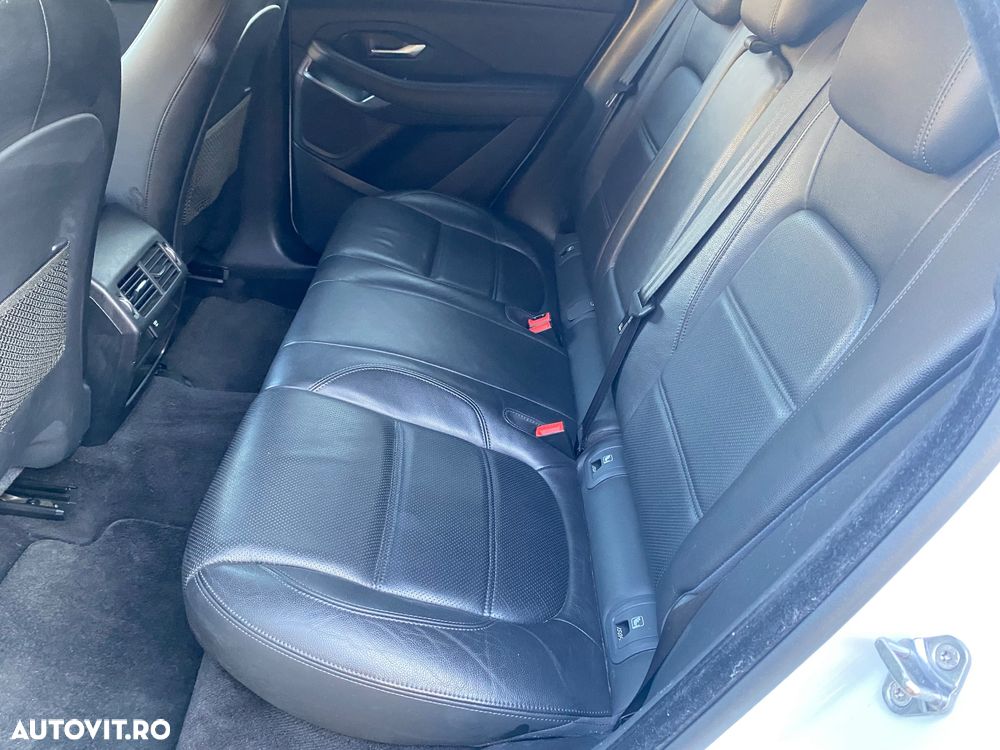 Jaguar E-Pace D150 AWD Aut. S - 8