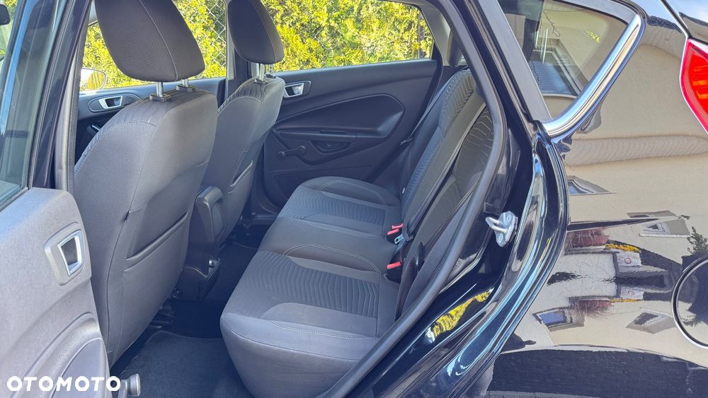 Ford Fiesta 1.6 TDCi Titanium - 30